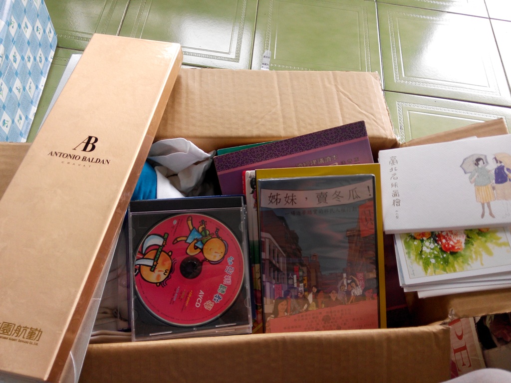 送爱关怀,留情芬芳,关爱小铺义卖物资募集活动开始!