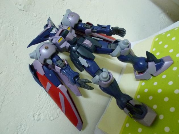 钢弹模型 东方不败